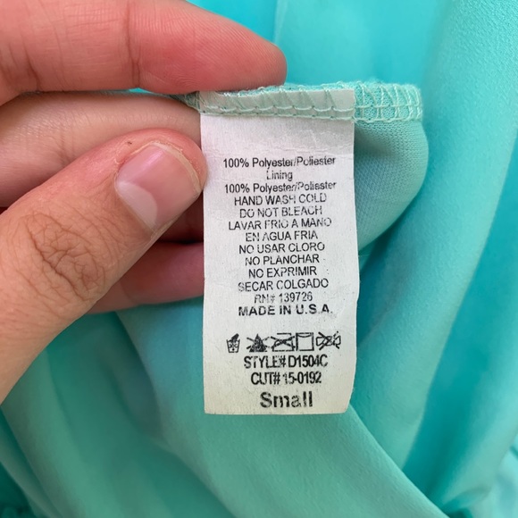 Honey Belle Boutique Long-Sleeve Dress - Picture 6 of 6